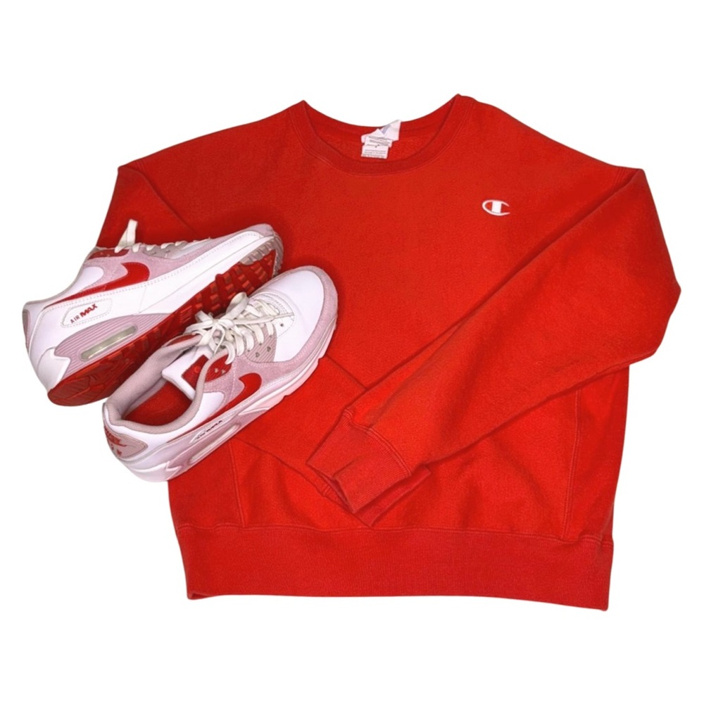 Women’s Champion Sweatshirt Medium